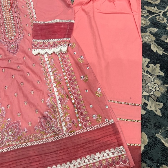 New 3 piece Pakistani dress Sobia nazir cl - Picture 5 of 10